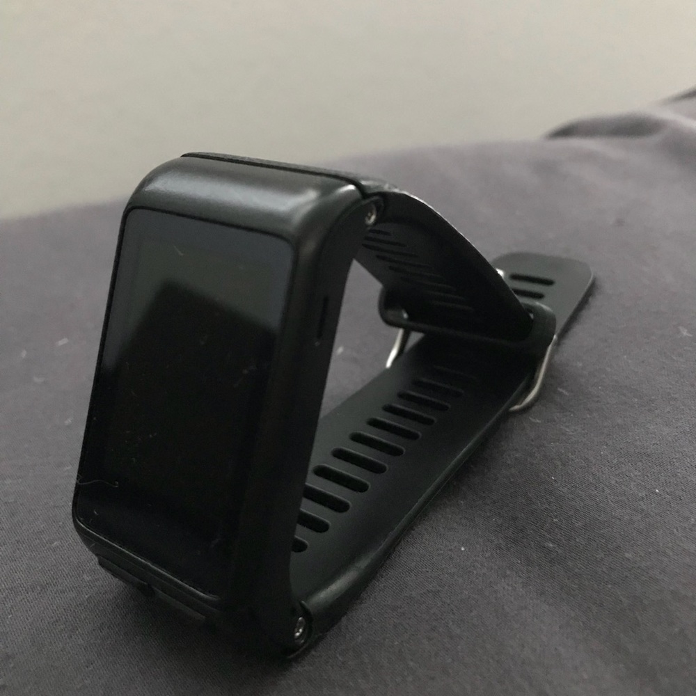 Garmin Vívoactive HR Smart watch (waterproof!)